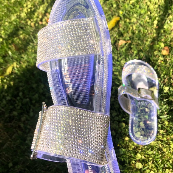 Sparkling Jelly Sandals - Picture 7 of 7